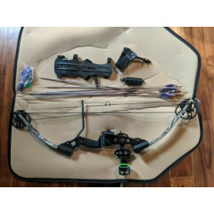 Browning Micro Midas 3 compound bow. Camo, LH Youth/Ladies, single point sight. 