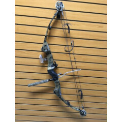 Vintage Unknown Hoyt Compound Bow. Lot: Bow05082012