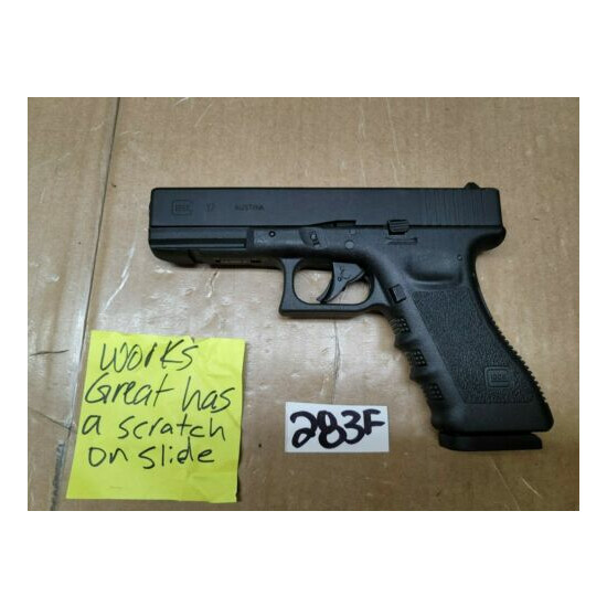 Used Glock Licensed G17 Gen 3 Blowback CO2 BB Gun Auction #283F Thumb {1}