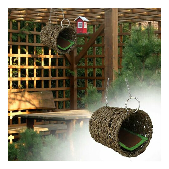 Durable Environmental Warm Coconut Nest for Parrots Home image {1}