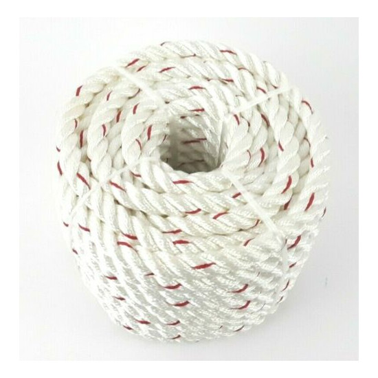 Twisted Polyester Rope 1/2 inch by 50 Feet 378 Pound Load Limit UV Resistant  Thumb {8}