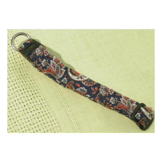NEW Pet COLLAR Kitty CAT Small DOG Navy PAISLEY Adjusts from 8" to 13" image {1}