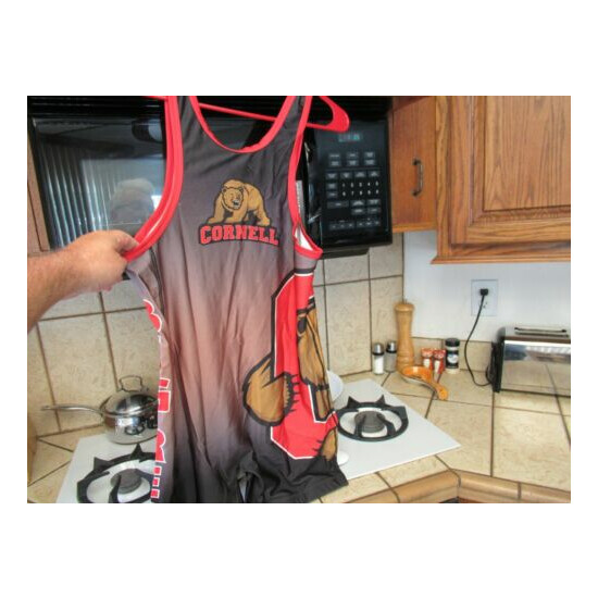 Cornell University College wrestling team singlet men's XL new with tags image {9}