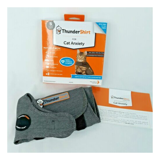 ThunderShirt Classic Cat Anxiety Jacket Solid Gray SMALL - Less Than 9 Pounds image {1}