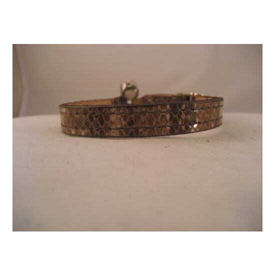 LEATHER BROWN/CREAM SNAKE CAT COLLAR image {3}