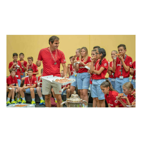 NEW RARE Size XL Official Roger Federer Uniqlo Shanghai & Basel 2019 Shorts! Thumb {1}
