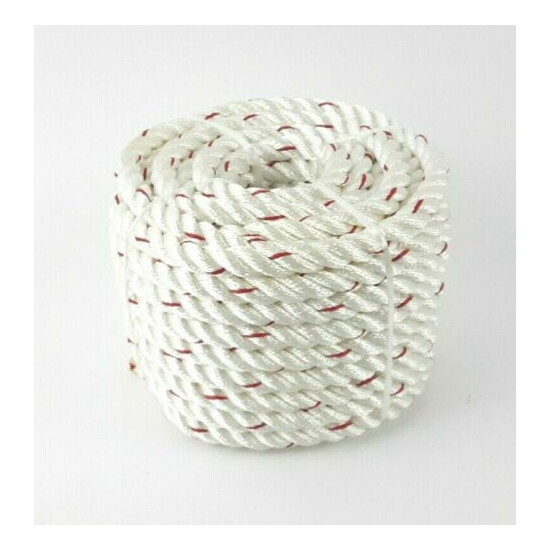 Twisted Polyester Rope 1/2 inch by 50 Feet 378 Pound Load Limit UV Resistant  image {11}