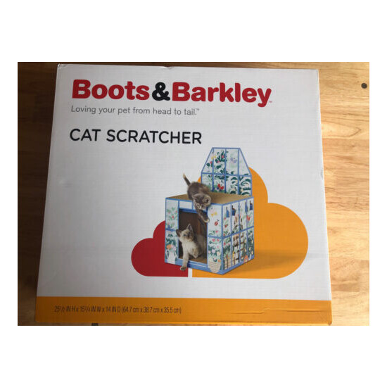 Boots & Barkley cat scratcher New in box image {1}