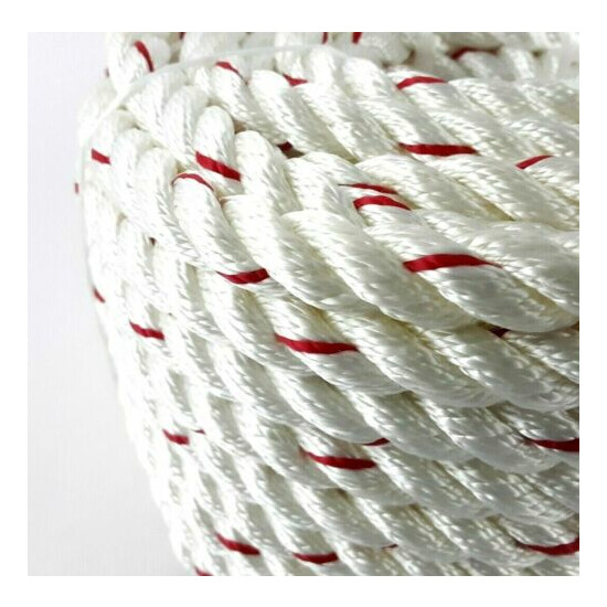 Twisted Polyester Rope 1/2 inch by 50 Feet 378 Pound Load Limit UV Resistant  Thumb {5}