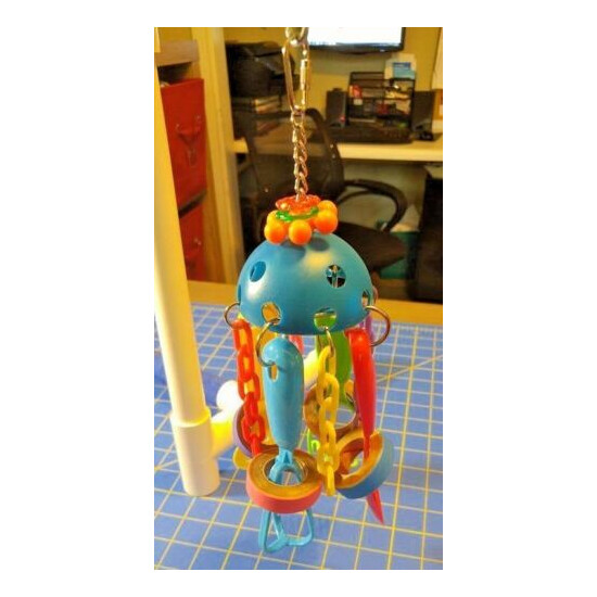 NEW Parrot \ Bird Hanging Sphere Toy **FREE SHIPPING image {4}