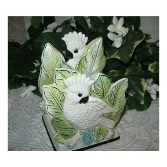Fitz and Floyd Pretty Bird Cockatoo Parrot 3-D Porcelain Napkin or Letter Holder image {2}