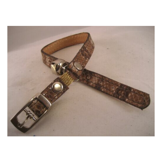 LEATHER BROWN/CREAM SNAKE CAT COLLAR image {1}