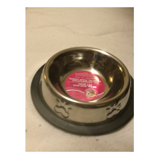 METAL NON-SKID CAT / DOG BOWL STAINLESS STEEL HOLDS 6 OZ PAW PRINT NEW image {1}