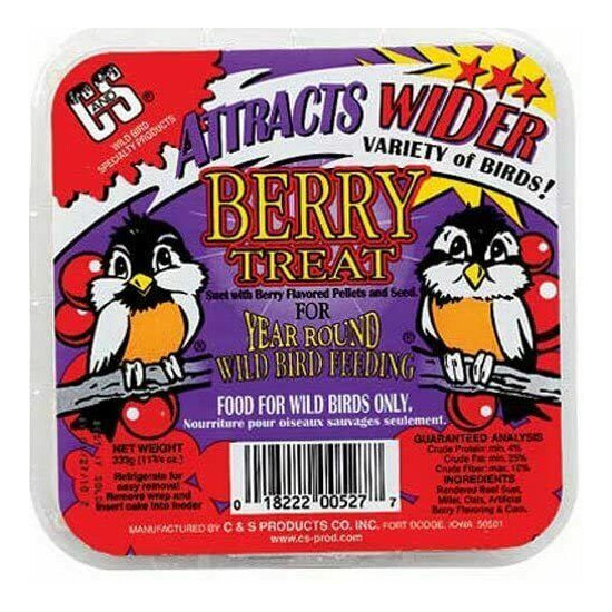 C & S (#12527) Berry Treat Suet for Year Round Bird Feeding (6 pack suet cakes) image {1}