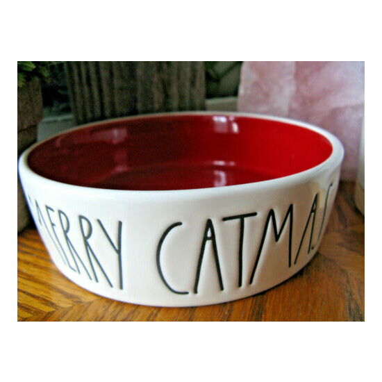 New Rae Dunn CHRISTMAS “Large Letter” Ceramic "MERRY CATMAS" Cat Bowl image {2}