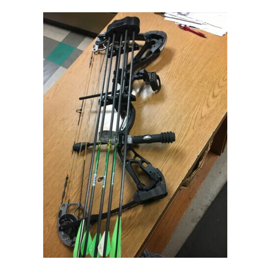 Diamond Edge SB-1 By Bowtech. With Extras. Great Condition Thumb {1}
