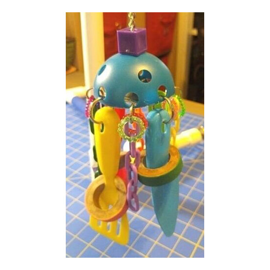 NEW Parrot \ Bird Hanging Sphere Toy **FREE SHIPPING image {5}